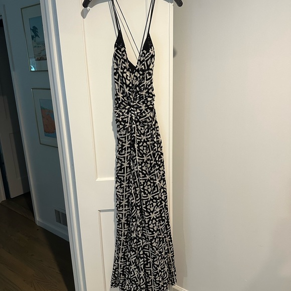 Nicole Miller Black and White Beaded runway gown sz 4 - Picture 5 of 8